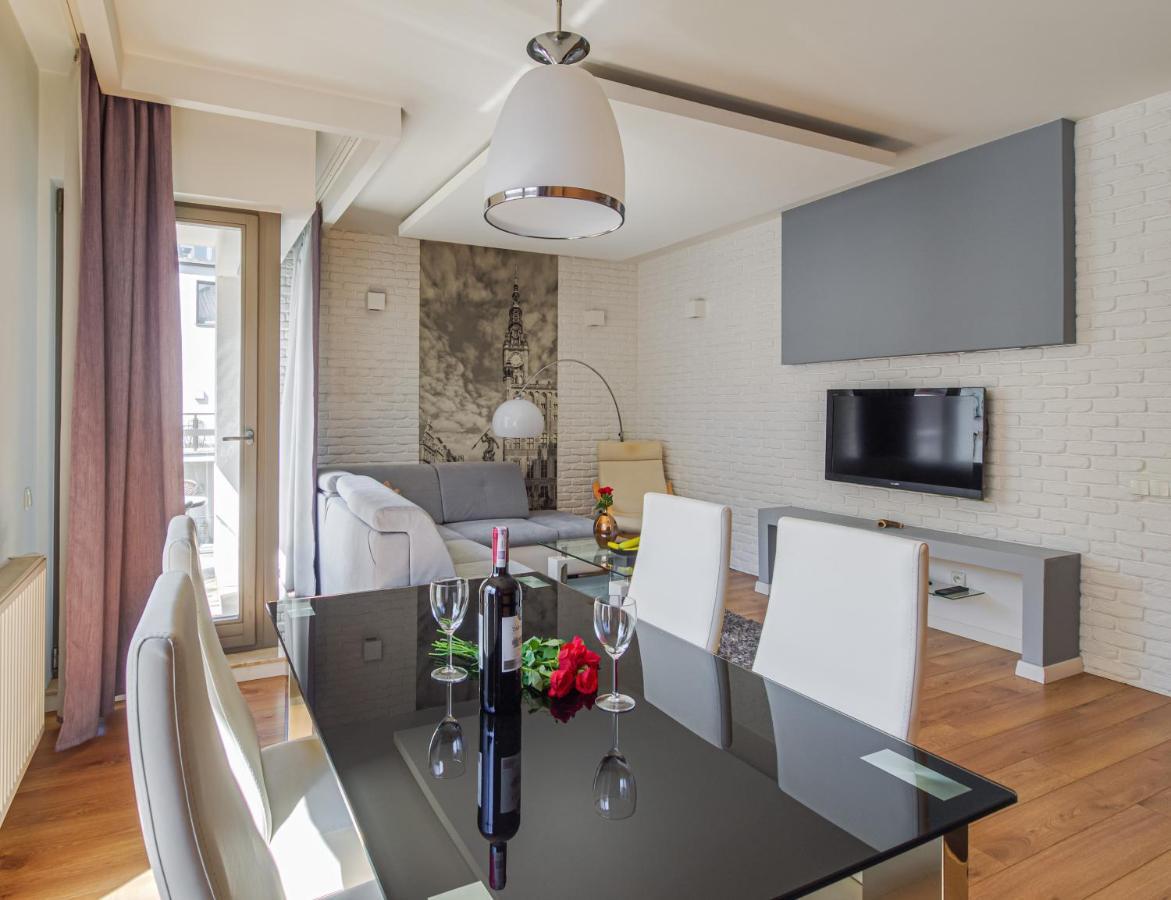 Waterlane Gray-gdansk Apartment Gdansk